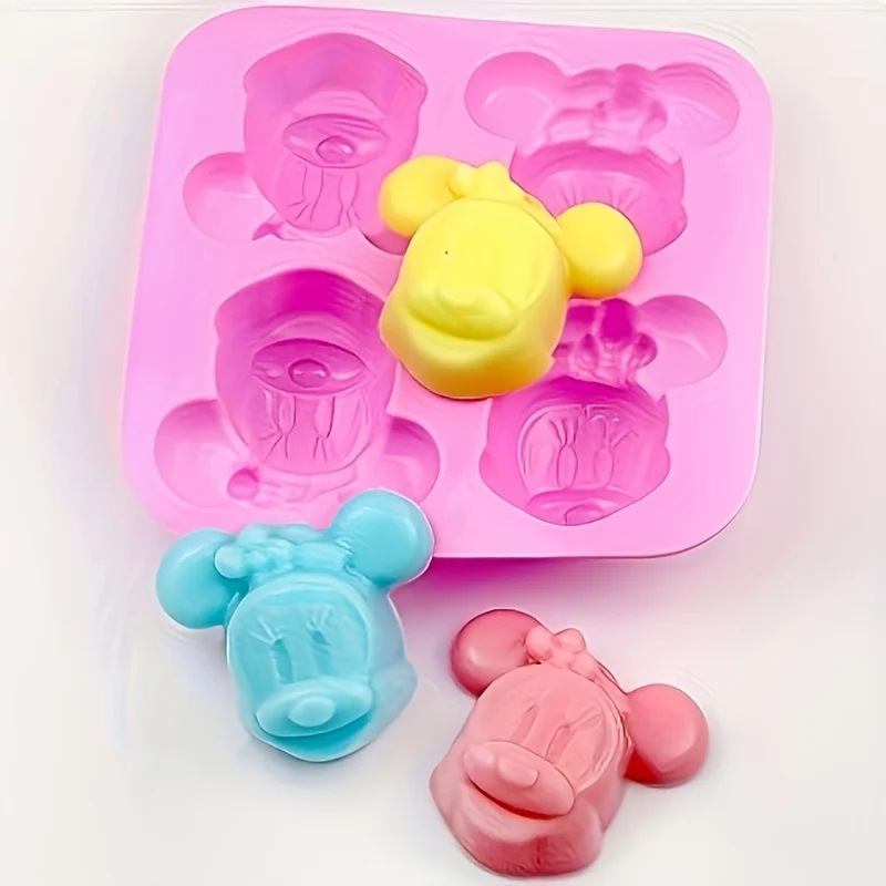 Stampo per cartoni animati di  - Melt Pour Soap Base recensione e prezzo